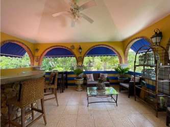 Spacious 6BR Villa with Pool in Coronado Golf Resort