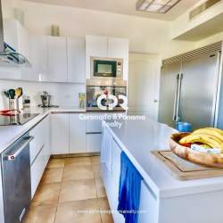 Gourmet open kitchen granite countertops breakfast bar in PH El Alcazar Coronado Panama