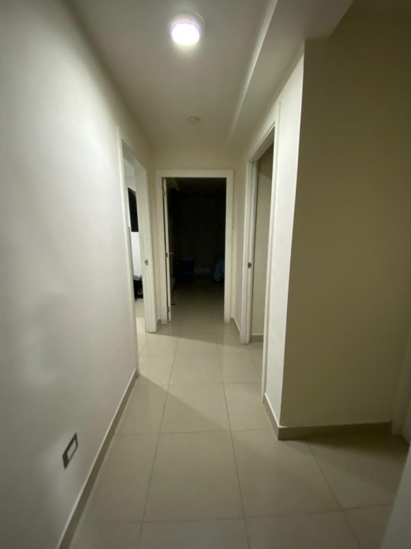 Kitchen with granite counter and cabinets in PH Rokas Condado del Rey Panama