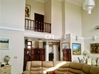 Granite countertop kitchen, wood cabinets, stainless appliances, Coronado Golf Resort Panama