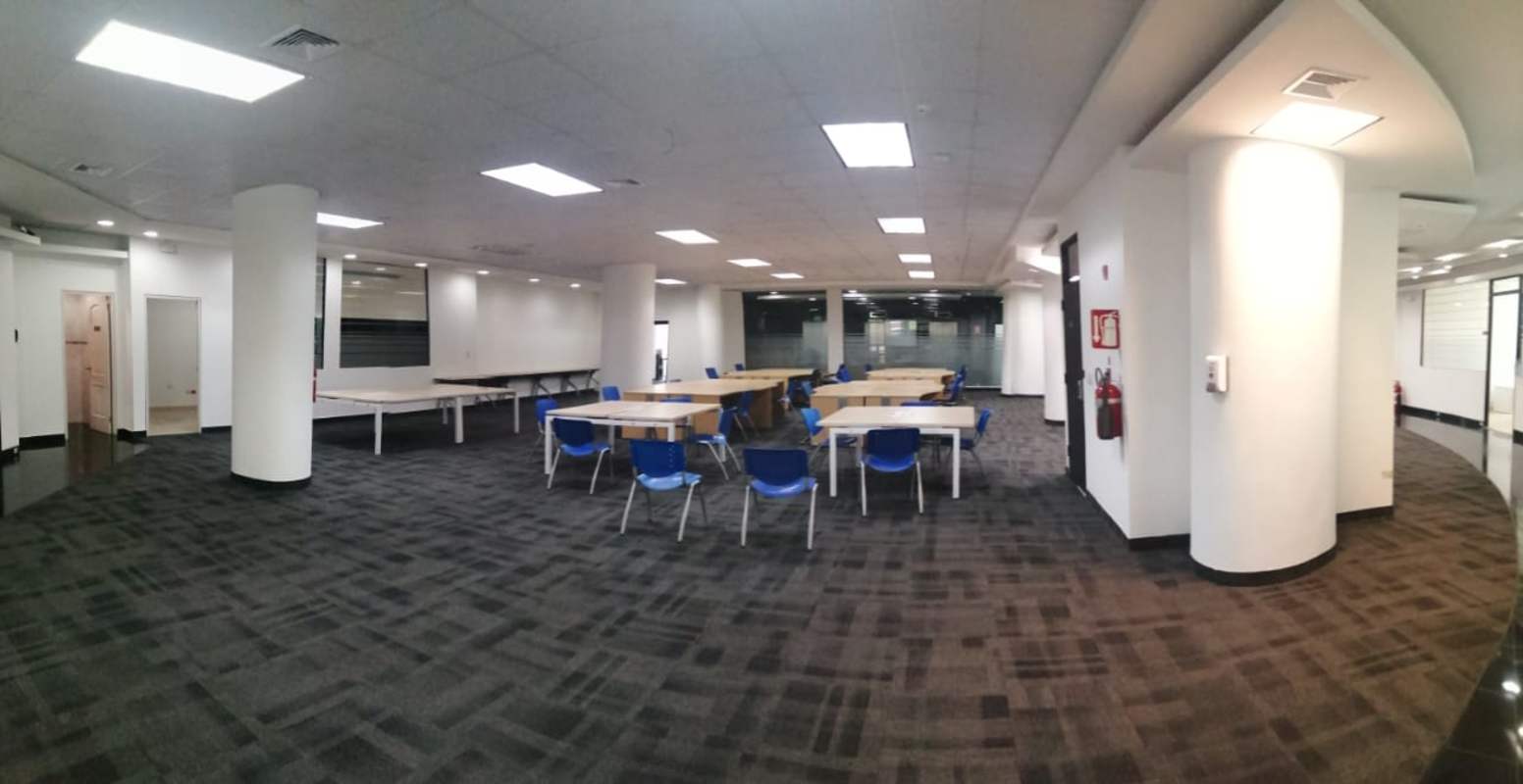 Modern glass-partitioned conference room at PH BICSA Tower Obarrio Panama