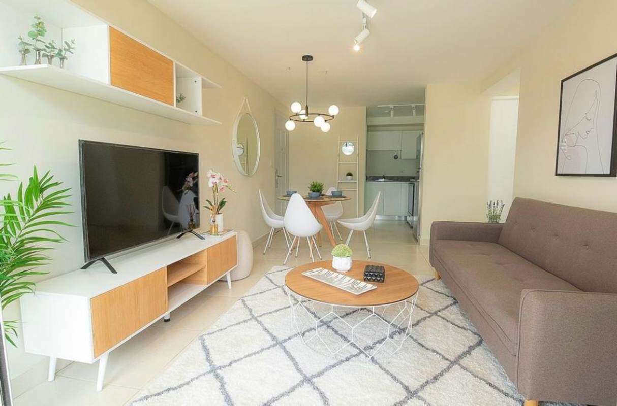 Bright master bedroom with tile floors, modern decor Panama Viejo Panama City