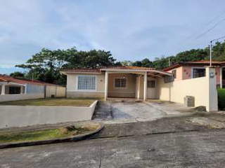 House for Sale in Veracruz - 3 bedrooms