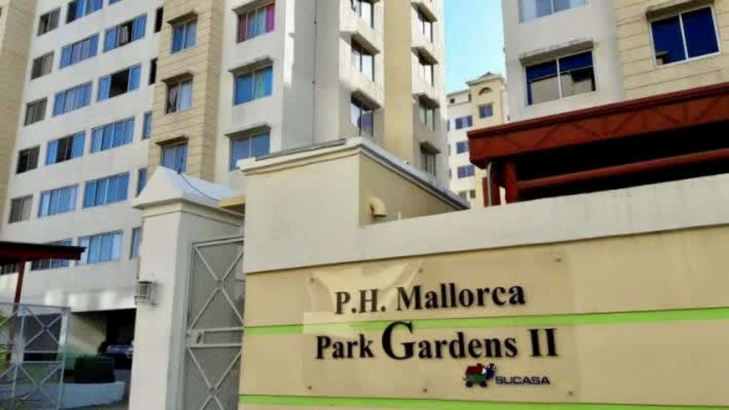 Low cost houses with parking and green areas