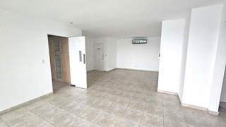 Apartment for Sale in San Francisco - 4 bedrooms