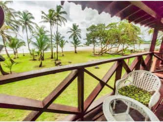 Beachfront 5BR Villa Land 7169m² in Viento Frío Colón