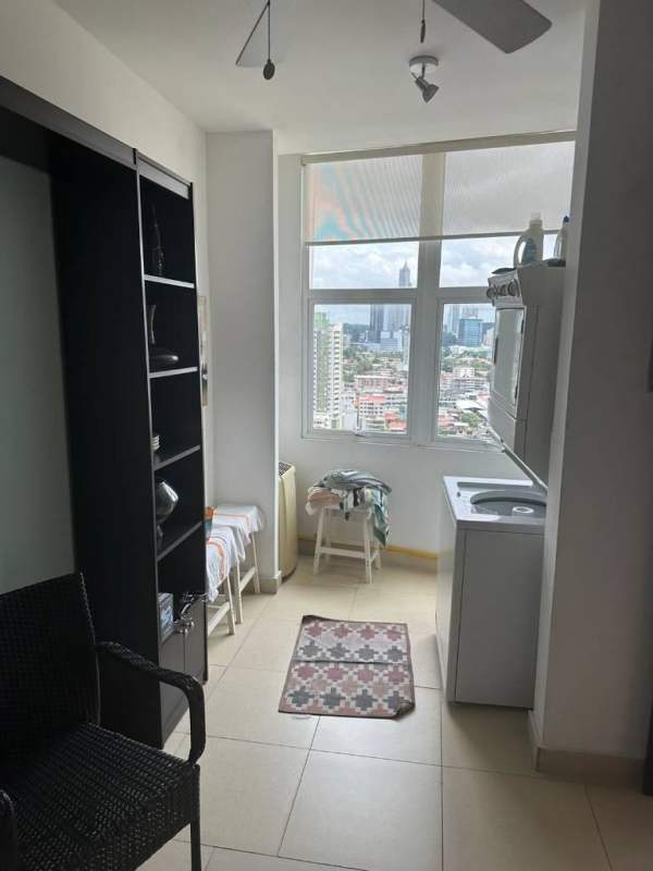 Spacious 3BR Apartment with Balcony in PH Vista Park El Carmen