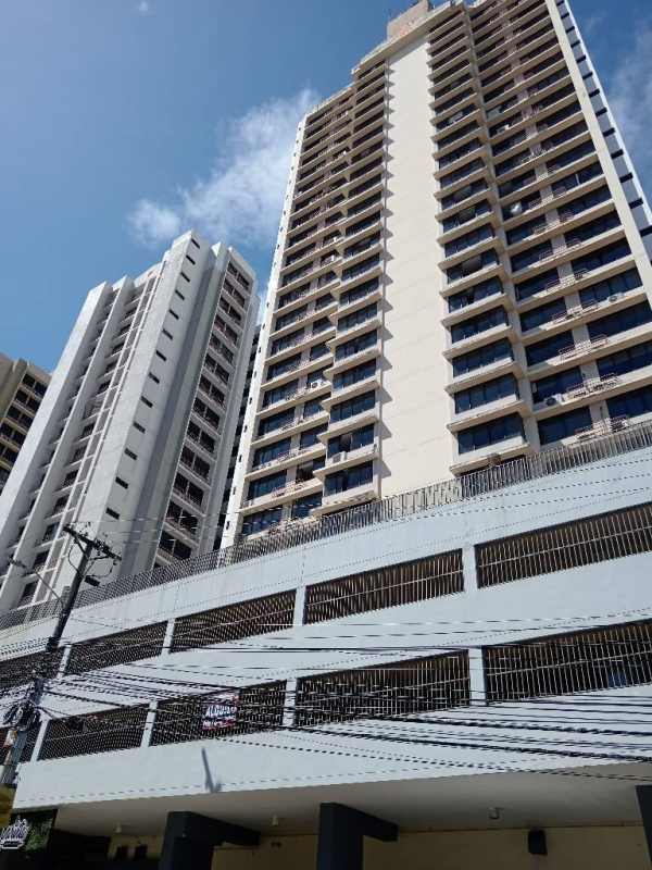 Secondary bedroom with closet PH La Loma Hato Pintado Panama apartment for sale