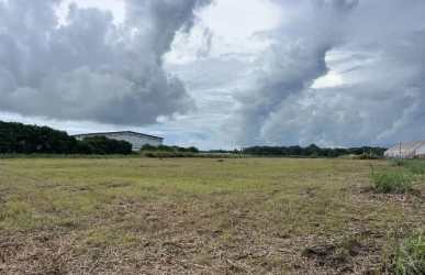 Open 4,600 sqm industrial commercial land next to free zone port in Colón Panama