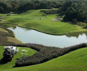 Beachfront Apartment for Sale in Antón - 3 bedrooms