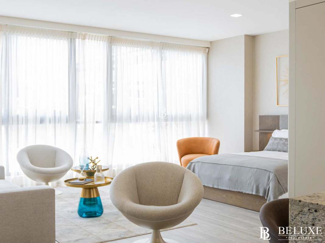 Contemporary full bathroom with luxury finishes in PH Arcadia Costa del Este Panama