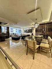 Apartment for Sale in Obarrio - 3 bedrooms