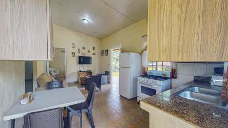 Beautiful 3BR House with Pool Hacienda La Florenciana Las Uvas