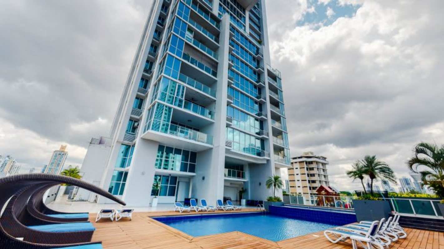 Open kitchen with granite countertops stainless appliances in PH Quadrat Panama