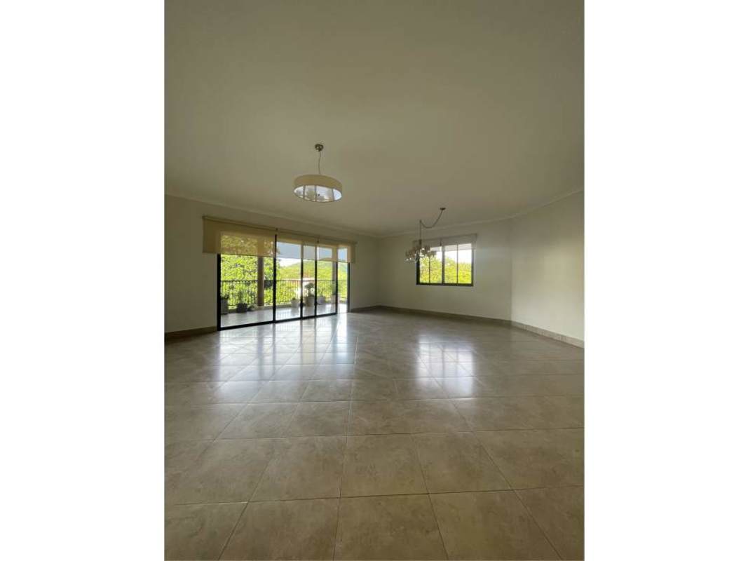 Covered balcony with scenic lush views at Embassy Club Clayton Panama