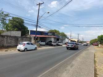 Commercial Plaza with Parking Costa Verde La Chorrera