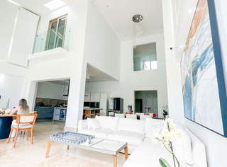 Single-family home for Sale in Costa del Este - 5 bedrooms