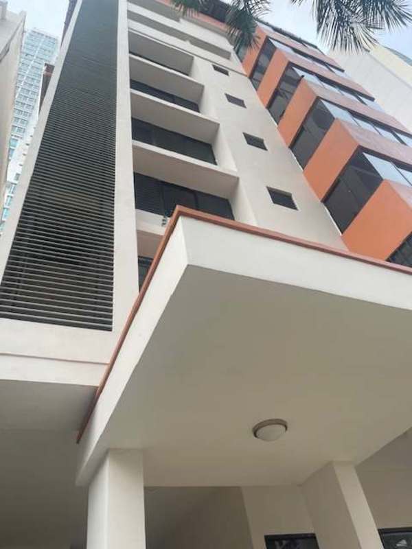 Covered main entrance with glass doors PH Bella Tower Bella Vista Panama