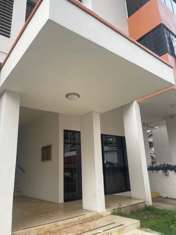 Basement parking with signage and space PH Bella Tower Panama City