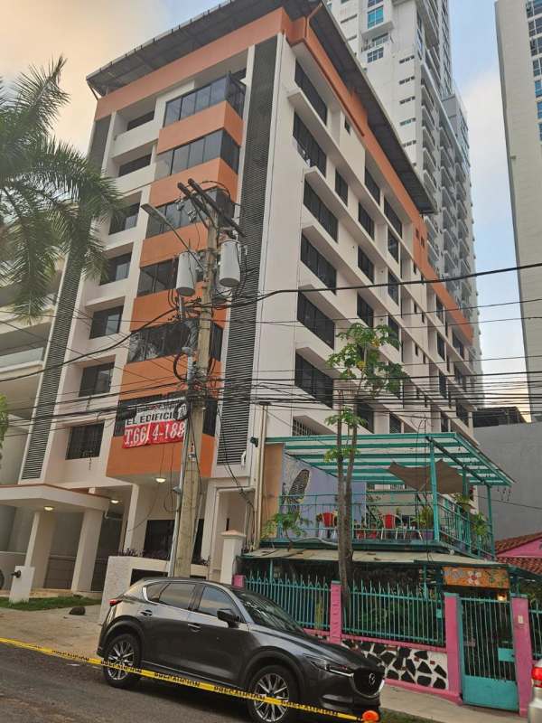 Facade with balconies at PH Bella Tower modern design commercial building Bella Vista Panama
