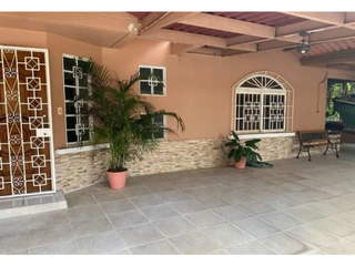 House for Sale in Betania - 4 bedrooms