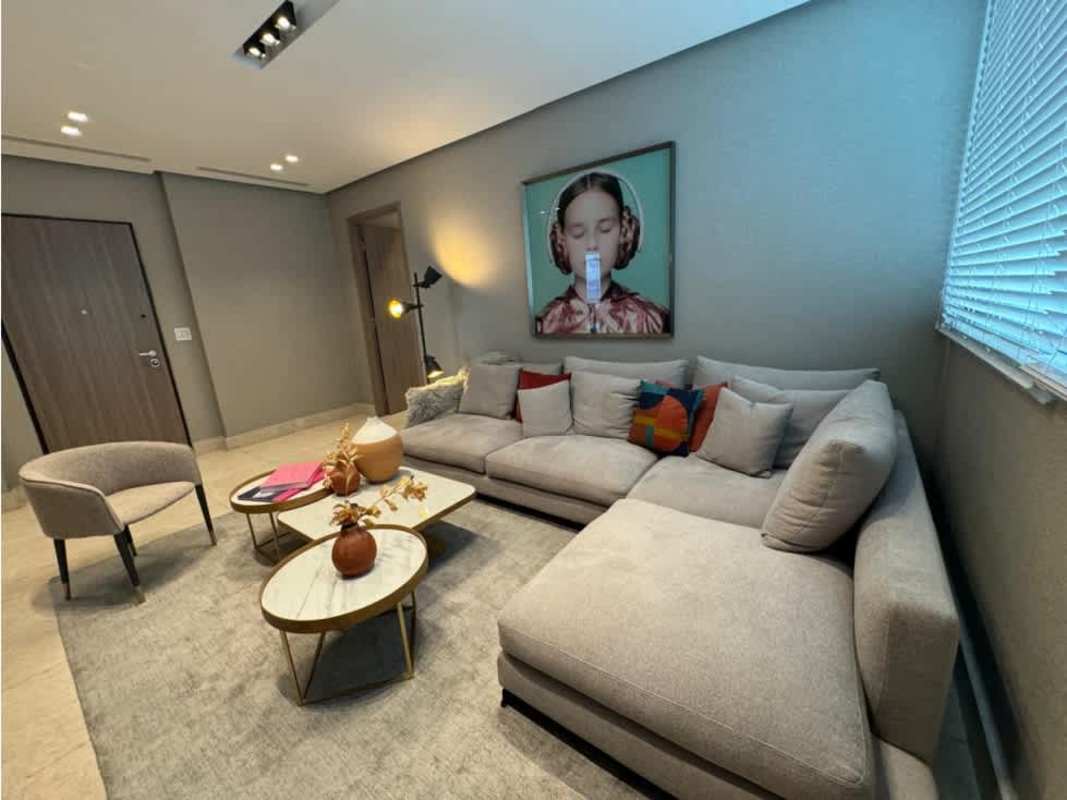 Sleek bedroom with city skyline view large windows PH Delux Punta Paitilla