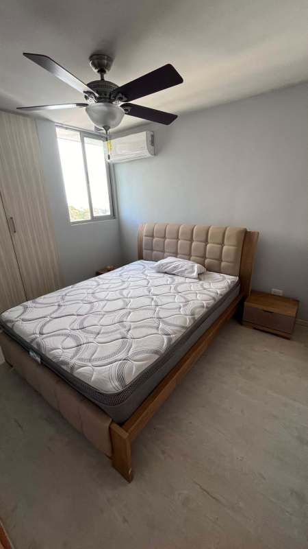 Modern bathroom with vanity mirror glass shower enclosure PH Bella Natura Los Andes Panama
