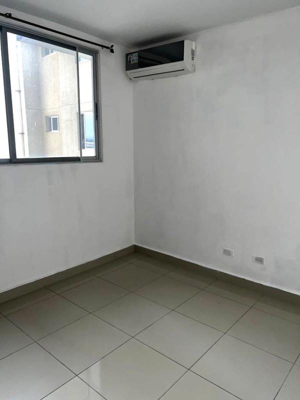 Bathroom with glass enclosed shower and storage in PH Centennial Parque Lefevre Panama