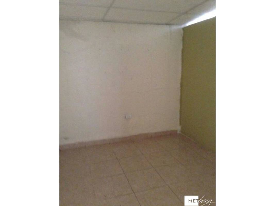 Main living area with ceramic tiles spacious Panama house for sale