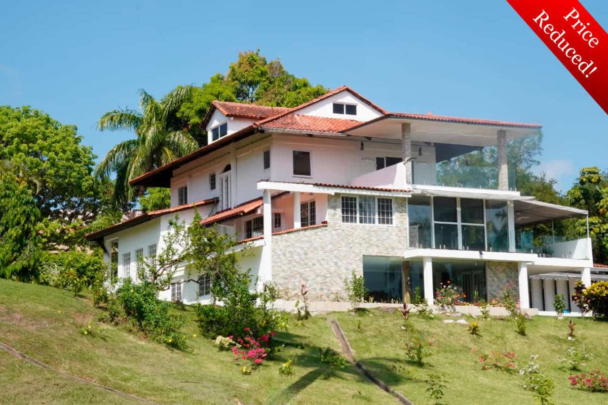 Luxury 6BR 8BA Mansion in Albrook | 750m2