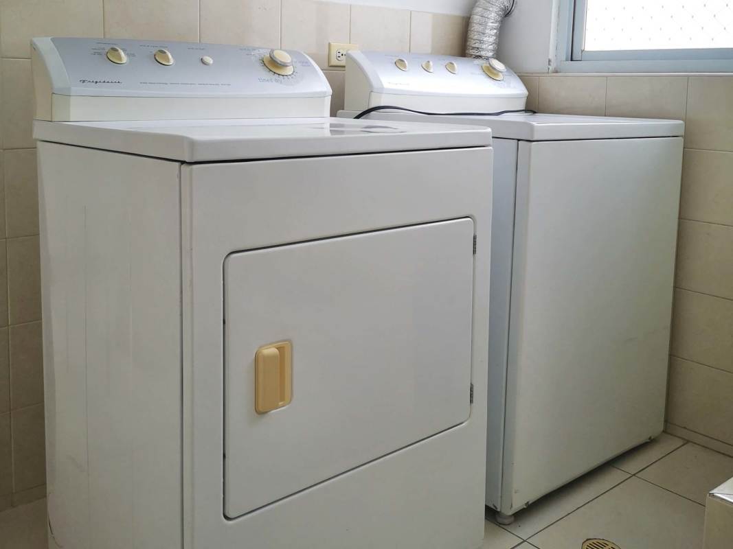 Children's playground and garden seating PH Mont Royale El Cangrejo apartment