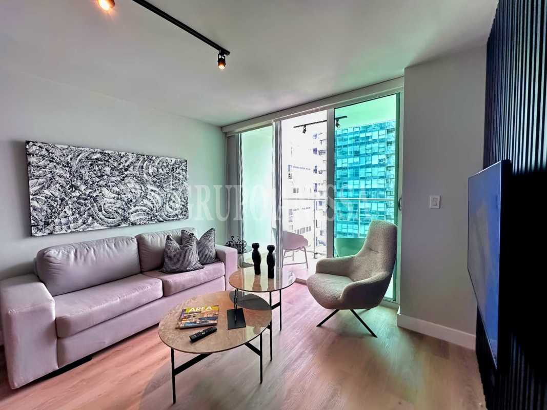 American style kitchen with modern cabinets, stone countertops and appliances in PH Belle View