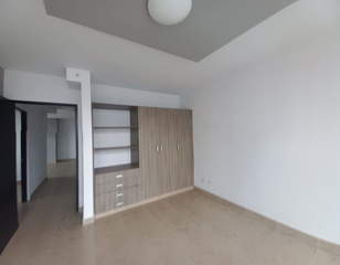 Apartment for Sale in San Francisco - 2 bedrooms