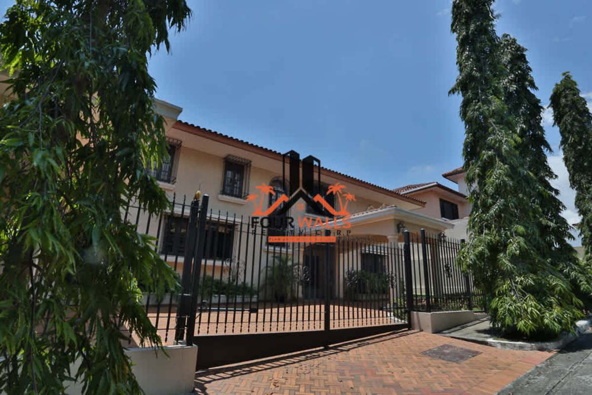 Mediterranean gated entrance luxury villa Panama City Pueblo Nuevo