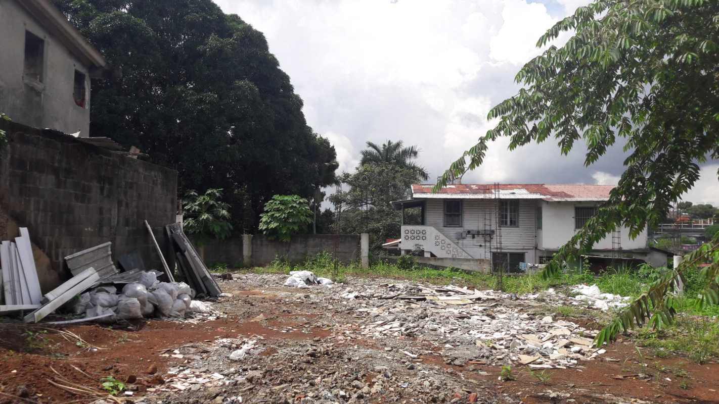 5100m² Land in Pueblo Nuevo Ideal for Development