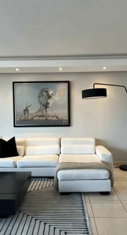 Children’s bedroom with closet large windows city view PH Ecco Tower Panama