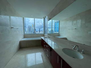 Apartment for Sale in Punta Paitilla - 4 bedrooms