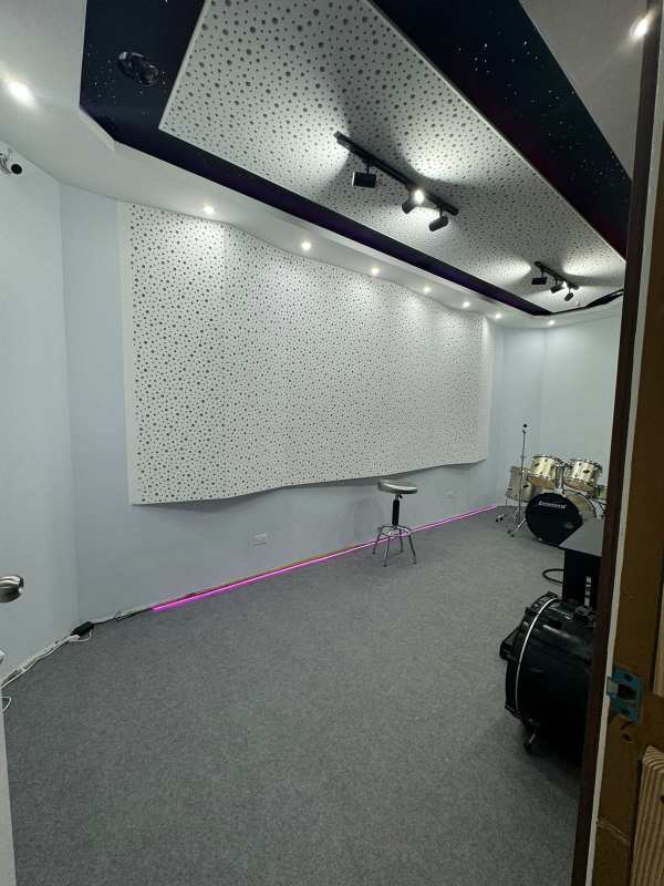 Professional Recording Studio for Rent Costa del Este