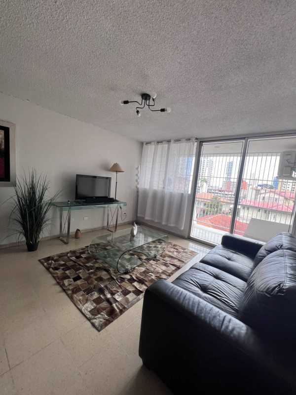 Furnished 2BR Apartment with Balcony Bella Vista Panama