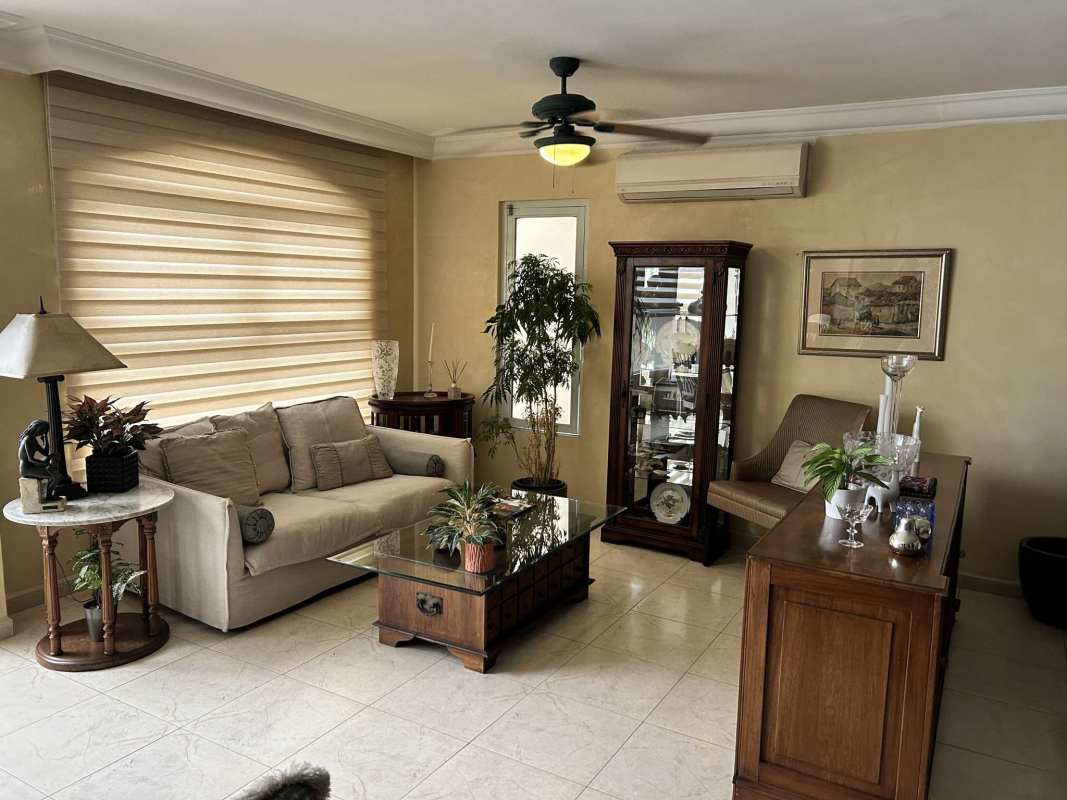 Kitchen area with modern cabinetry at PH Pacific Star Punta Pacifica Panama