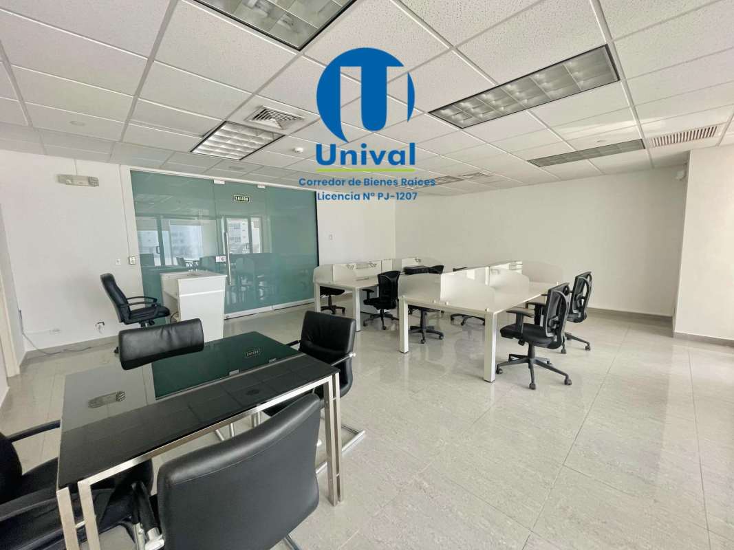 Furnished corporate office interior with city views at Torre Global Bank Panama City