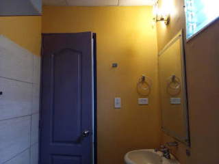 House for Rent in Nuevo Emperador - 3 bedrooms