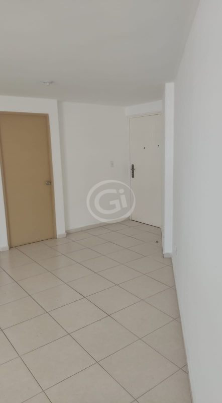 Affordable 2BR Apartment in Llano Bonito with Pool & Balcony