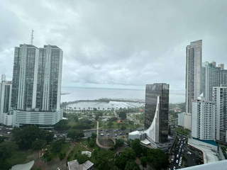 Apartment for Sale in Bella Vista - 3 bedrooms