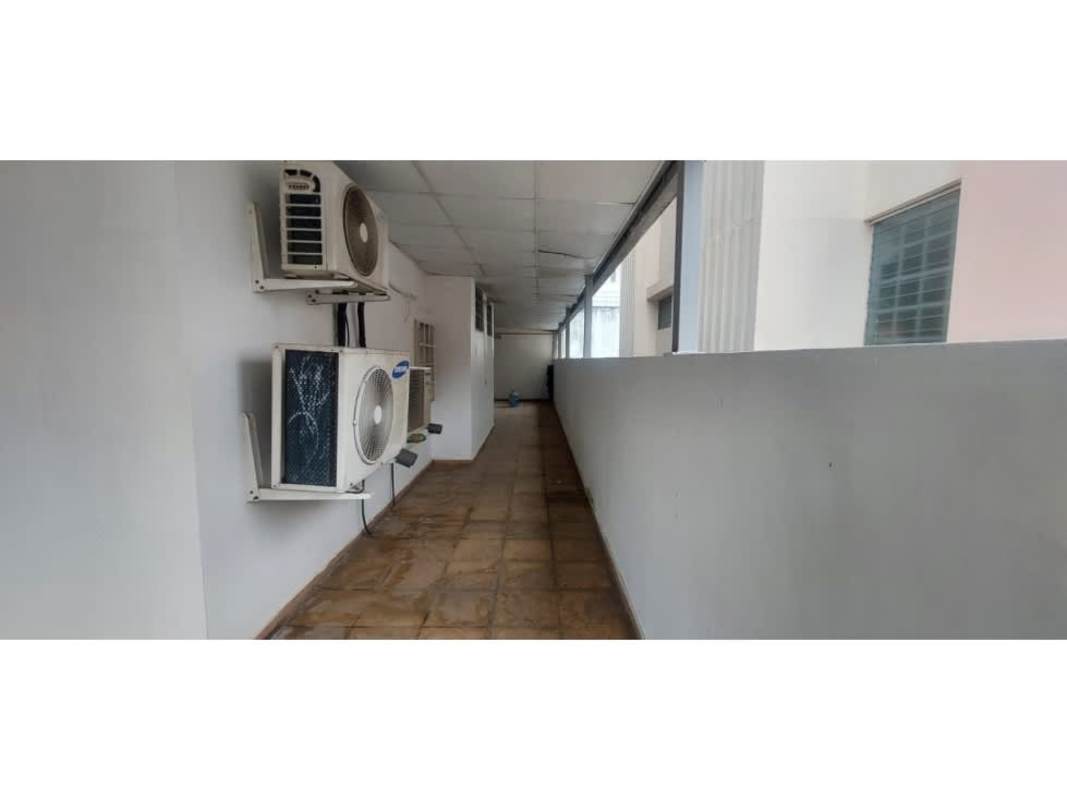 Large enclosed balcony terrace with ceiling fan city view PH Victory Tower Panama