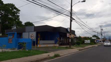 Interior dining or retail space with tiled floors bright walls Santiago commercial