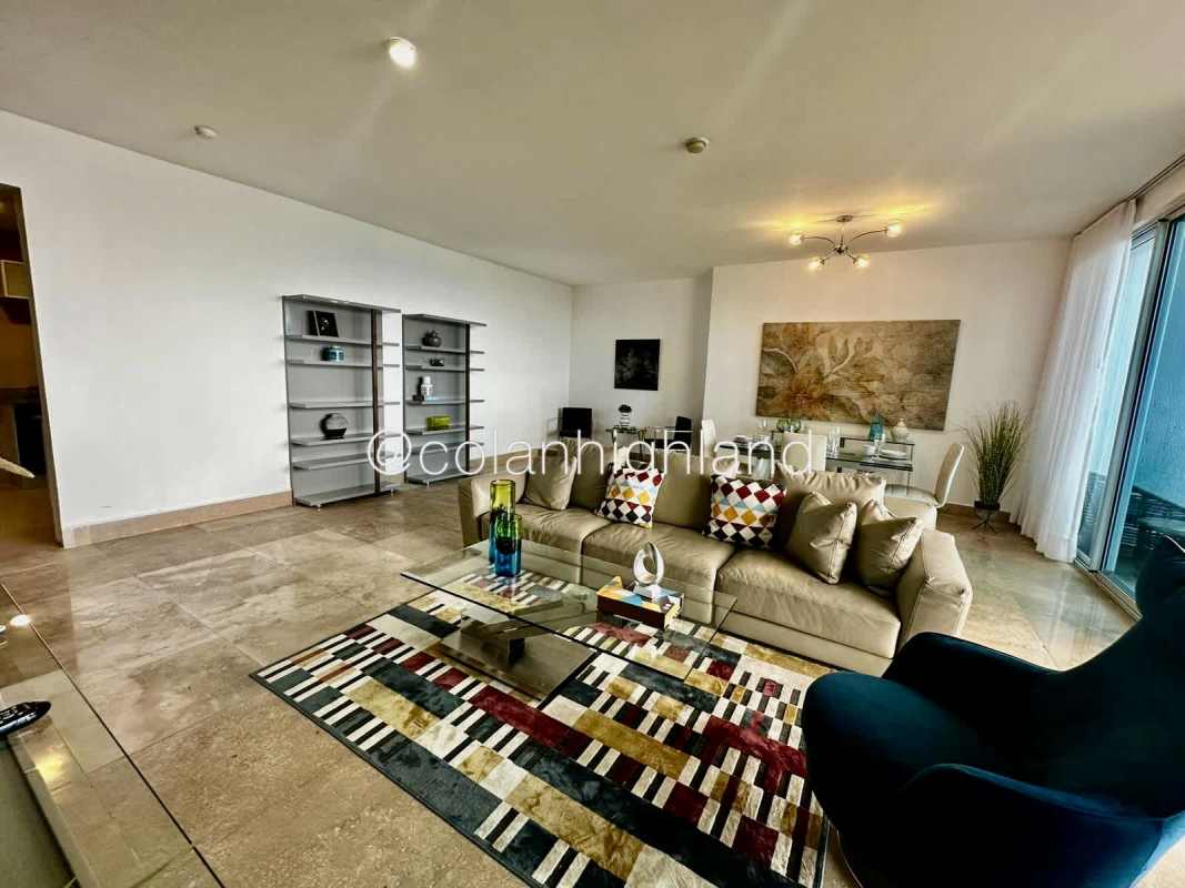 Bright open living entertainment space PH Q Tower Punta Pacifica Panama