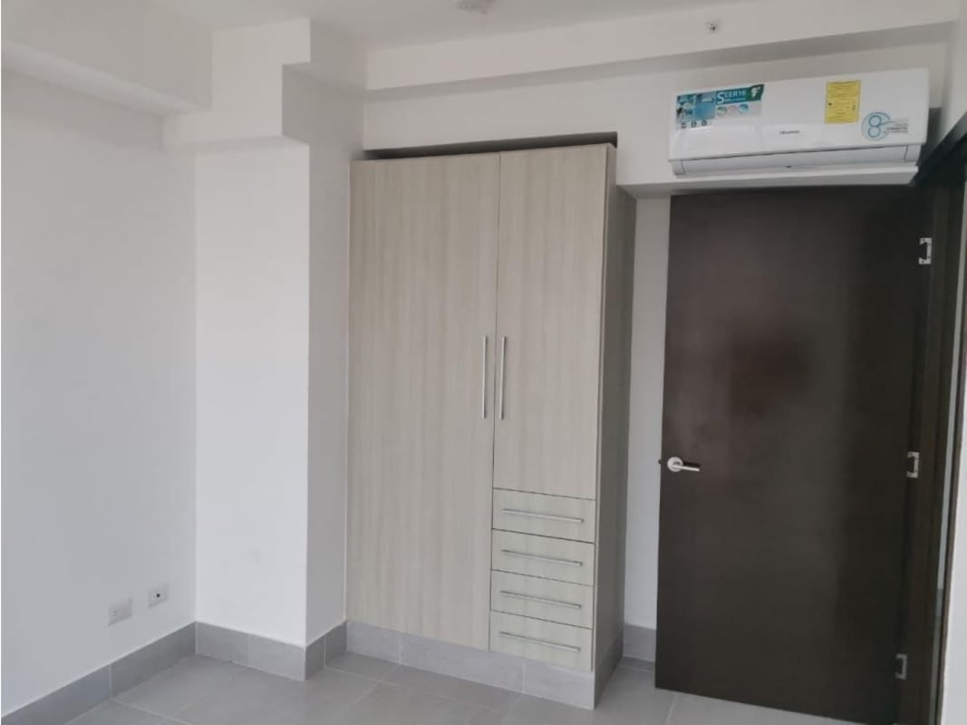 Bedroom featuring closet, AC, tile floors in PH Jade Tower Coco del Mar Panama