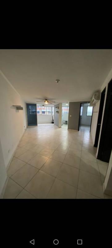 Bedroom with tile flooring, closet doors, AC unit, ceiling fan in Residencial Llano Bonito Juan Díaz