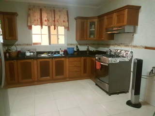 House for Sale in Rufina Alfaro - 4 bedrooms